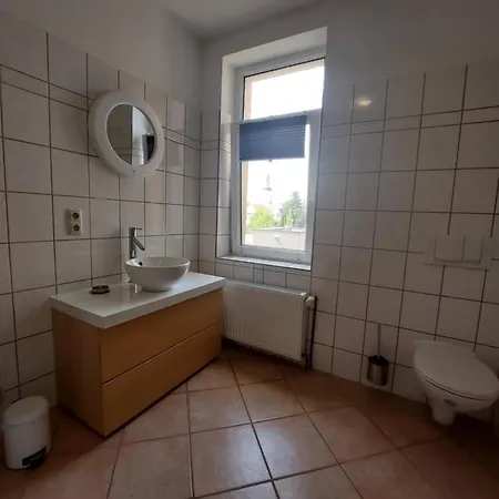 Apartment Schoene Zwei-zimmer-wohnung 