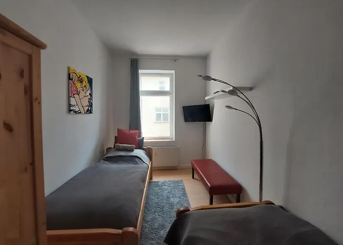 Schoene Zwei-zimmer-wohnung 