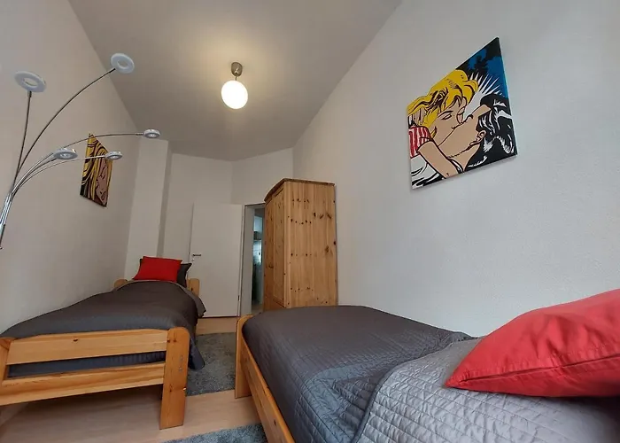 Schoene Zwei-zimmer-wohnung 