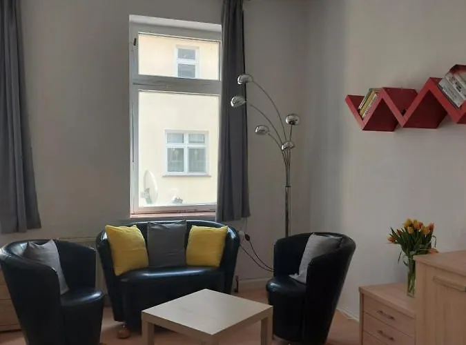 Schoene Zwei-zimmer-wohnung 