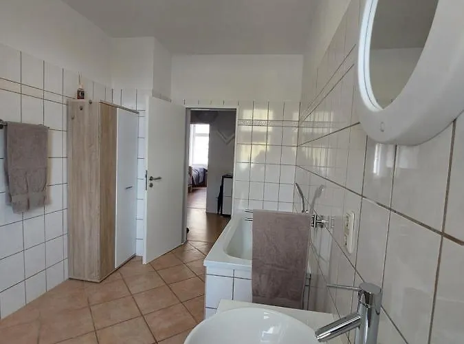 Apartamento Schoene Zwei-zimmer-wohnung 