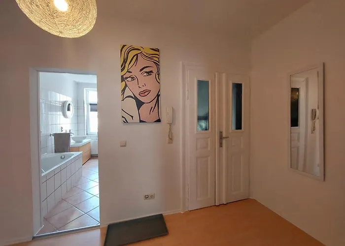 Schoene Zwei-zimmer-wohnung 